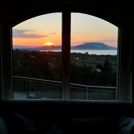 Villa Panorama Balaton Balatongyörök Exterior foto